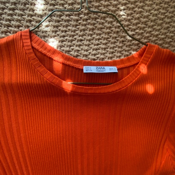 Orange Zara peplum top - Picture 2 of 3